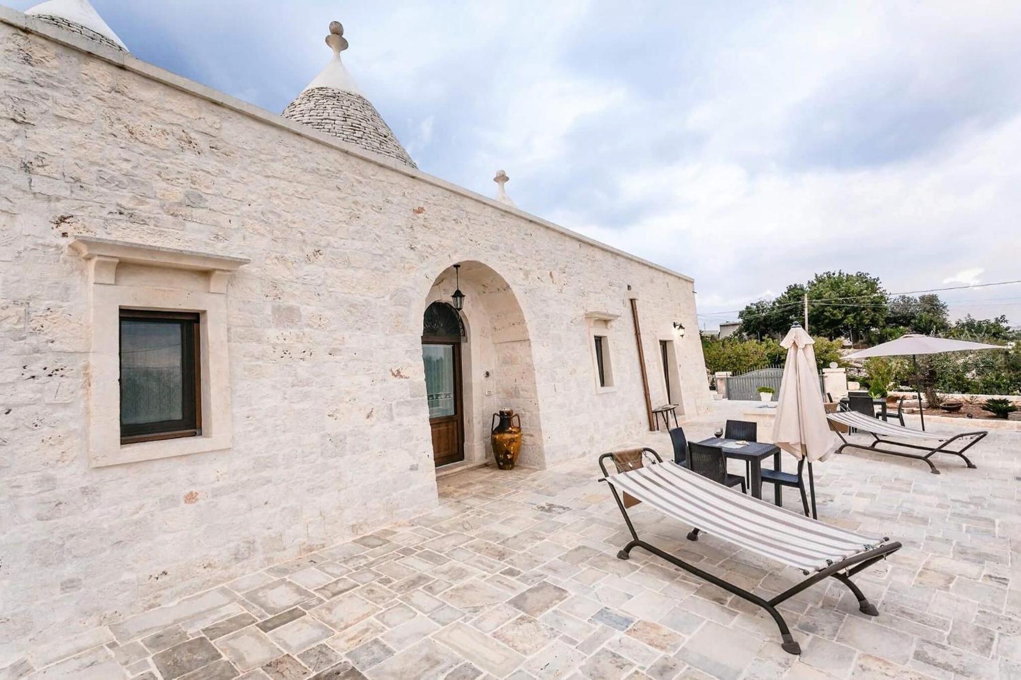 Trulli Magravi - Apparthotel อัลเบโรเบลโล ภายนอก รูปภาพ