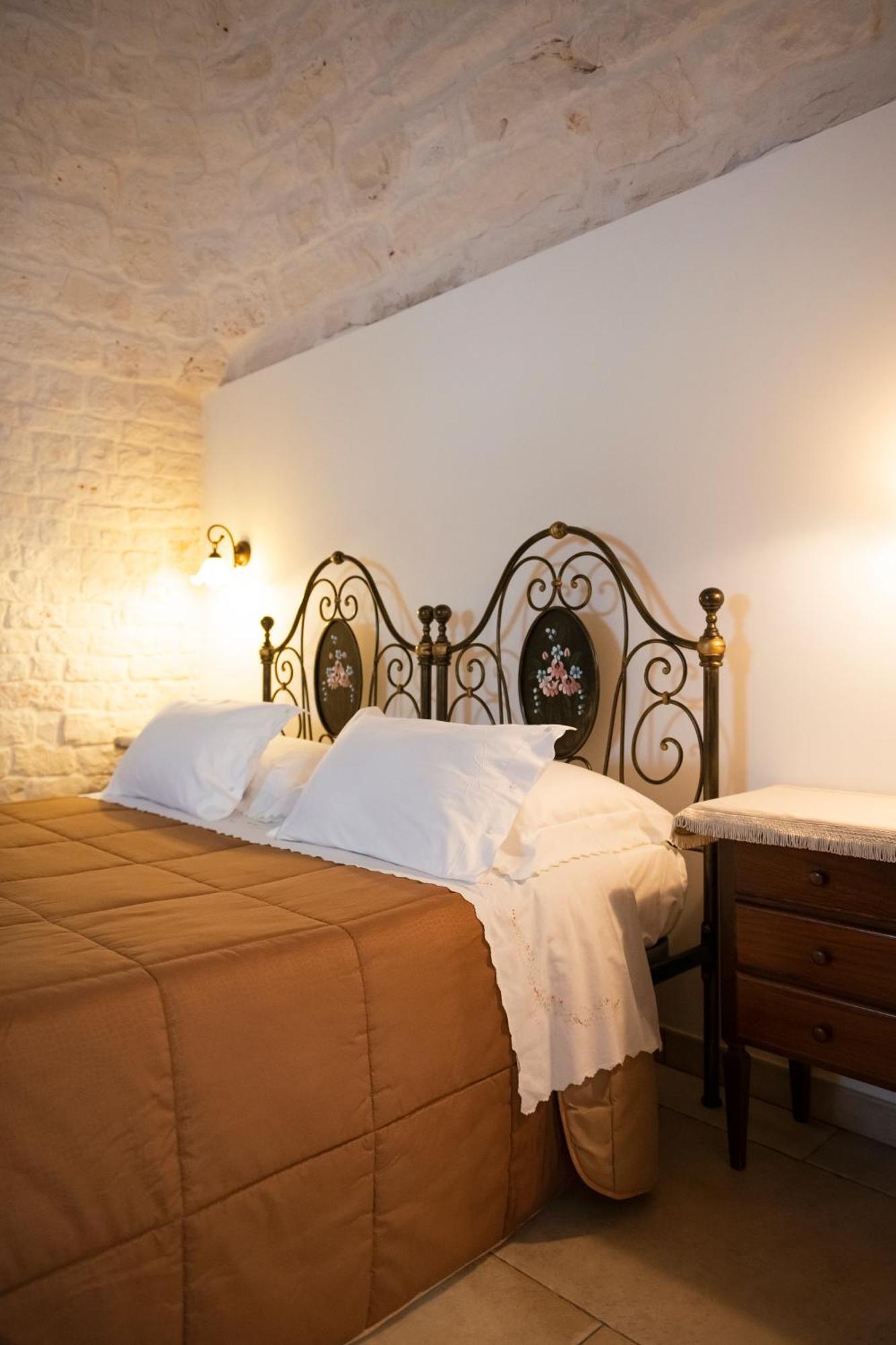 Trulli Magravi - Apparthotel อัลเบโรเบลโล ภายนอก รูปภาพ